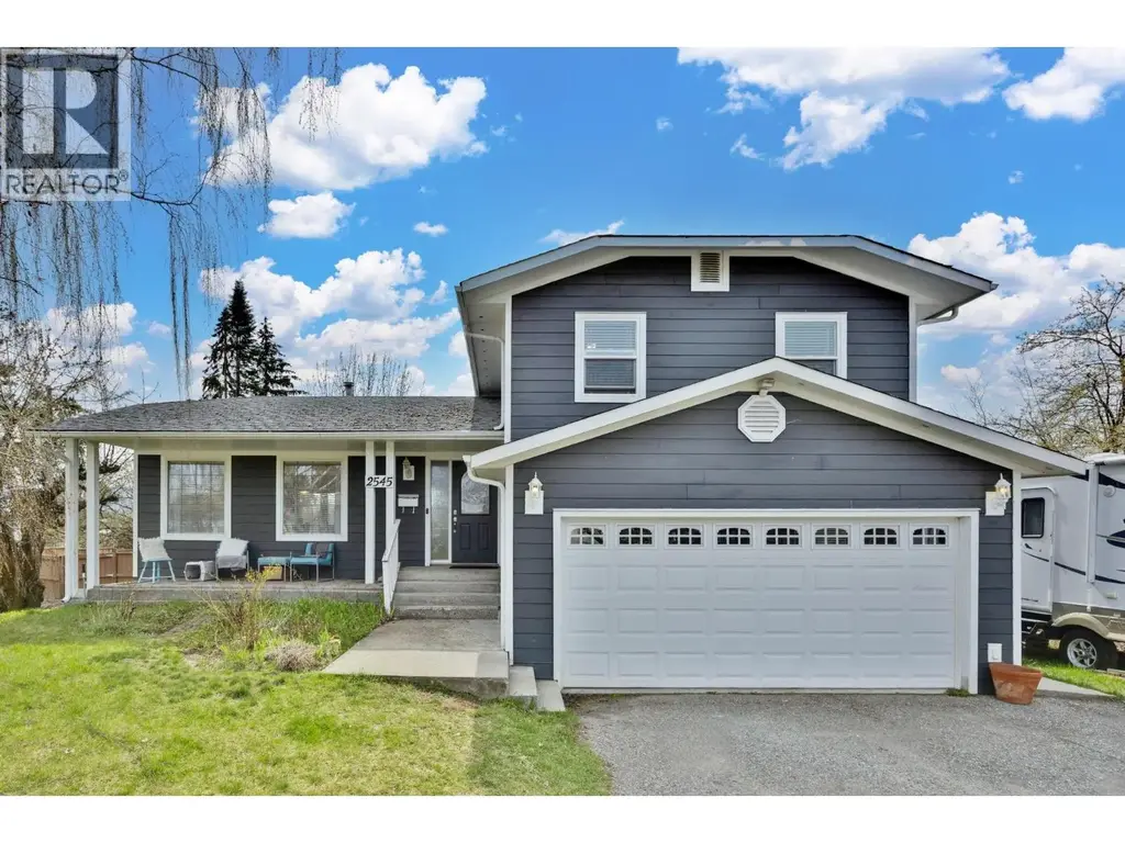 2545 Crestview Road, West Kelowna